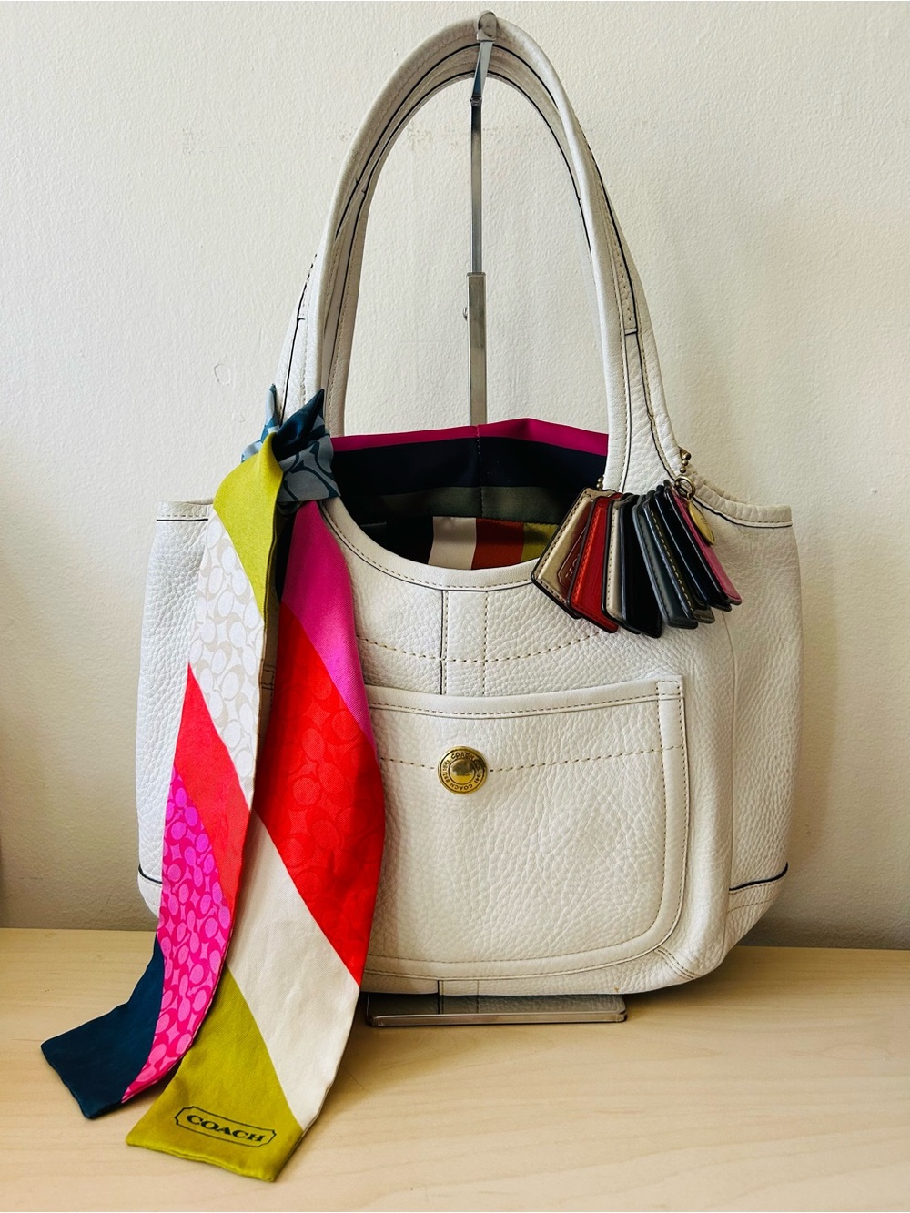 Reserved  Coach Legacy Ergo Peppled leather bag 8 hangtags and Scarf - Picture 3 of 3